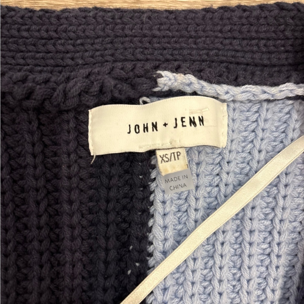 John + Jenn Blue and Black Cotton Cable Knit Cardigan XS - Picture 4 of 10